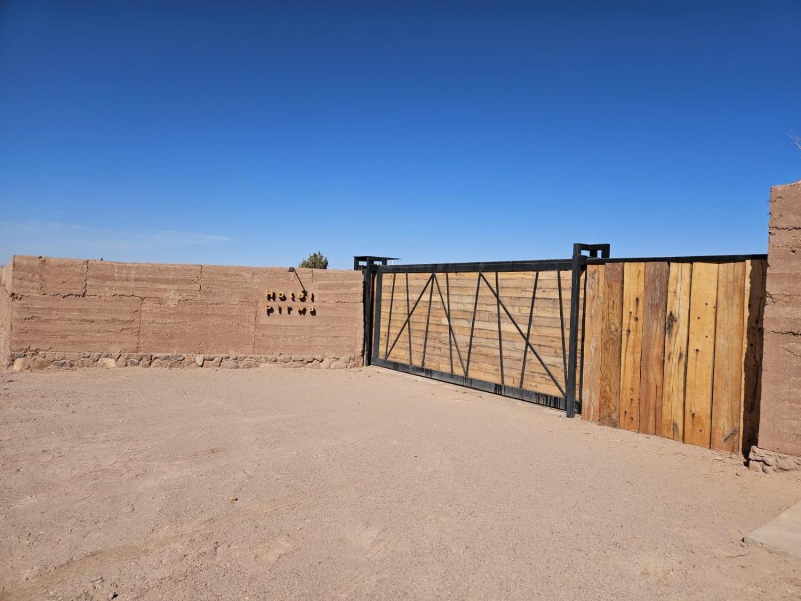 Hotel Pirwa San Pedro de Atacama Buitenkant foto